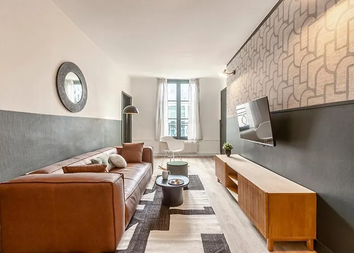 42#Opera #Louvre #Paris02 #2Bedrooms #Ac